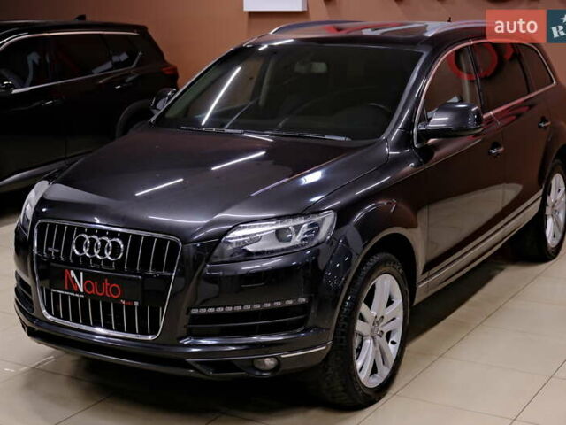 Серый Ауди Ку 7, объемом двигателя 3 л и пробегом 126 тыс. км за 12900 $, фото 3 на Automoto.ua