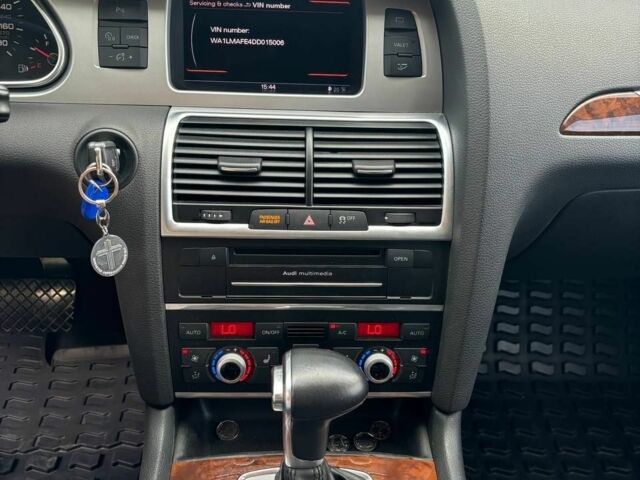 Сірий Ауді Ку 7, об'ємом двигуна 3 л та пробігом 214 тис. км за 20500 $, фото 7 на Automoto.ua