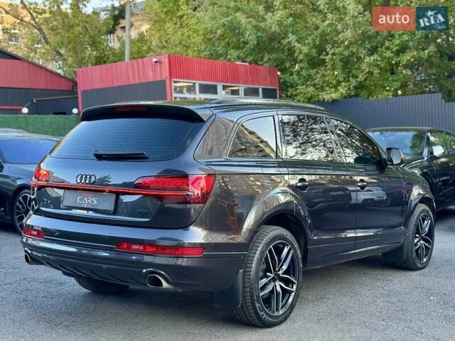 Ауди Ку 7 2013 в Киеве на Automoto.ua Серый Ауди Ку 7, объемом двигателя 2.97 л и пробегом 211 тыс. км за 21500 $, фото 3 на Automoto.ua