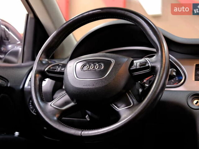 Серый Ауди Ку 7, объемом двигателя 3 л и пробегом 126 тыс. км за 12900 $, фото 55 на Automoto.ua