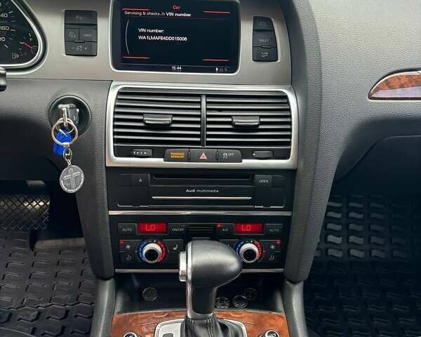 Сірий Ауді Ку 7, об'ємом двигуна 2.97 л та пробігом 214 тис. км за 21000 $, фото 8 на Automoto.ua