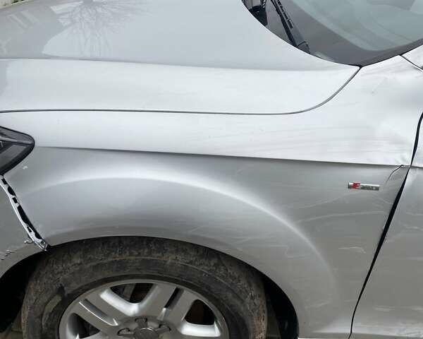 Сірий Ауді Ку 7, об'ємом двигуна 2.97 л та пробігом 200 тис. км за 12900 $, фото 15 на Automoto.ua