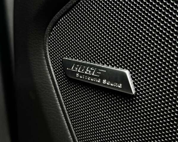 Сірий Ауді Ку 7, об'ємом двигуна 3 л та пробігом 300 тис. км за 15900 $, фото 12 на Automoto.ua