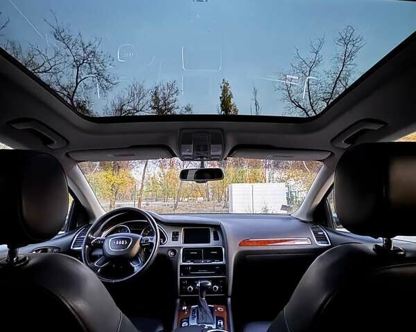 Сірий Ауді Ку 7, об'ємом двигуна 3 л та пробігом 300 тис. км за 15900 $, фото 16 на Automoto.ua