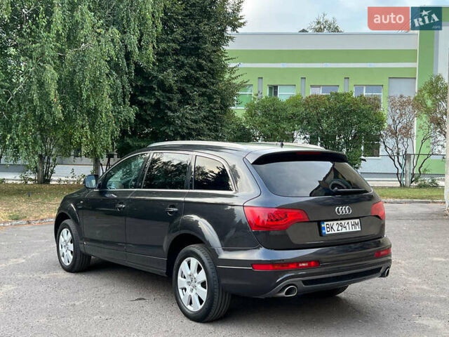 Сірий Ауді Ку 7, об'ємом двигуна 3 л та пробігом 440 тис. км за 16300 $, фото 5 на Automoto.ua