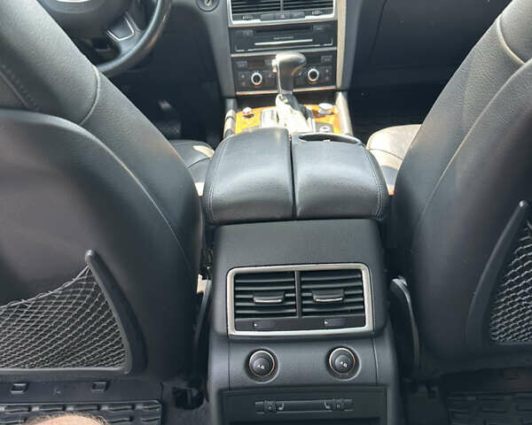 Ауди Ку 7 2013 в Хмельницком на Automoto.ua Серый Ауди Ку 7, объемом двигателя 2.97 л и пробегом 322 тыс. км за 20000 $, фото 22 на Automoto.ua