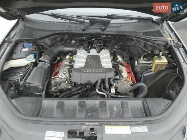 Сірий Ауді Ку 7, об'ємом двигуна 3 л та пробігом 161 тис. км за 9300 $, фото 6 на Automoto.ua
