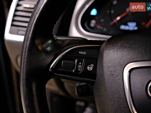 Серый Ауди Ку 7, объемом двигателя 3 л и пробегом 126 тыс. км за 12900 $, фото 30 на Automoto.ua