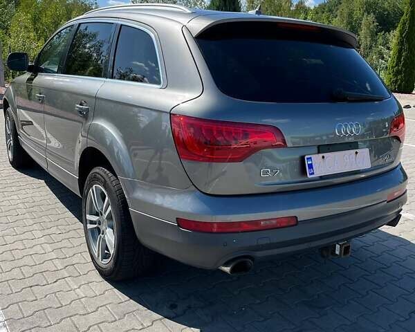 Сірий Ауді Ку 7, об'ємом двигуна 3 л та пробігом 230 тис. км за 18000 $, фото 6 на Automoto.ua