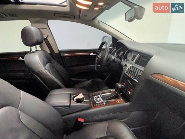 Серый Ауди Ку 7, объемом двигателя 3 л и пробегом 200 тыс. км за 19900 $, фото 2 на Automoto.ua