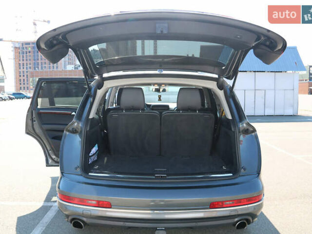 Сірий Ауді Ку 7, об'ємом двигуна 3 л та пробігом 193 тис. км за 16500 $, фото 41 на Automoto.ua