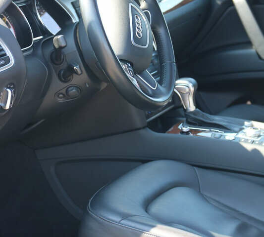 Сірий Ауді Ку 7, об'ємом двигуна 3 л та пробігом 193 тис. км за 16500 $, фото 33 на Automoto.ua