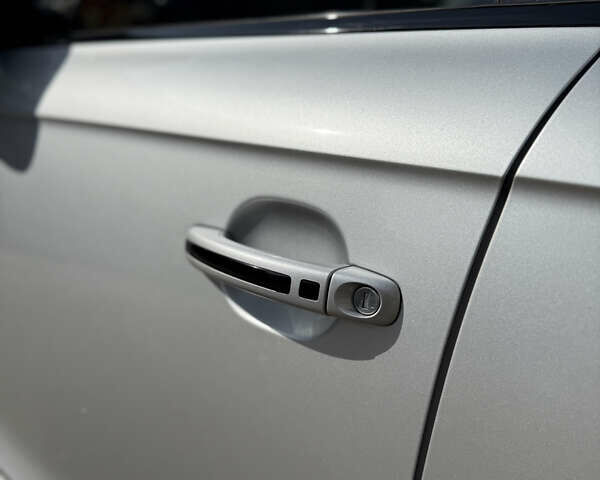 Ауди Ку 7 2014 в Львове на Automoto.ua Серый Ауди Ку 7, объемом двигателя 3 л и пробегом 218 тыс. км за 14950 $, фото 27 на Automoto.ua