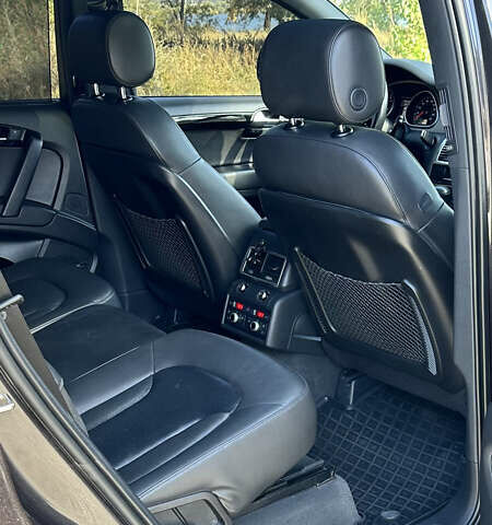 Ауди Ку 7 2014 в Днепре (Днепропетровске) на Automoto.ua Серый Ауди Ку 7, объемом двигателя 3 л и пробегом 193 тыс. км за 19999 $, фото 16 на Automoto.ua