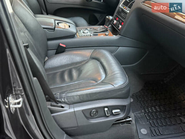 Ауді Ку 7 2014 у Тернополі на Automoto.ua Сірий Ауді Ку 7, об'ємом двигуна 3 л та пробігом 180 тис. км за 14999 $, фото 34 на Automoto.ua