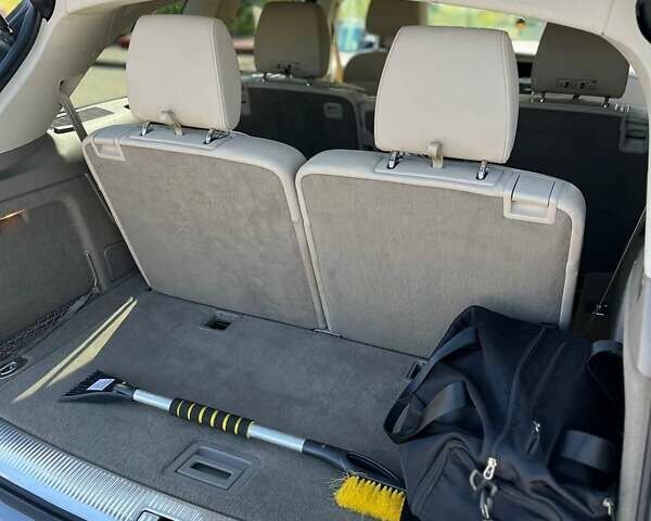 Сірий Ауді Ку 7, об'ємом двигуна 3 л та пробігом 230 тис. км за 18000 $, фото 34 на Automoto.ua