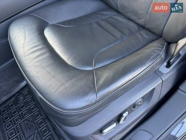 Серый Ауди Ку 7, объемом двигателя 2.97 л и пробегом 165 тыс. км за 20500 $, фото 7 на Automoto.ua