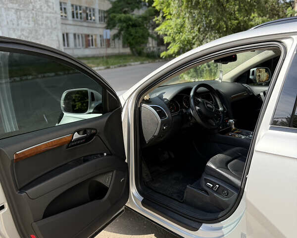 Ауди Ку 7 2014 в Львове на Automoto.ua Серый Ауди Ку 7, объемом двигателя 3 л и пробегом 218 тыс. км за 14950 $, фото 17 на Automoto.ua