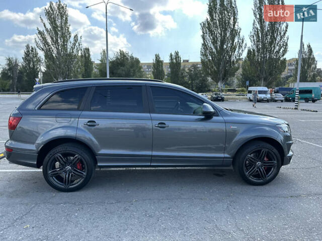 Сірий Ауді Ку 7, об'ємом двигуна 3 л та пробігом 171 тис. км за 24900 $, фото 3 на Automoto.ua