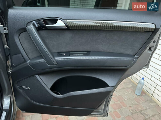 Сірий Ауді Ку 7, об'ємом двигуна 2.97 л та пробігом 150 тис. км за 33500 $, фото 73 на Automoto.ua