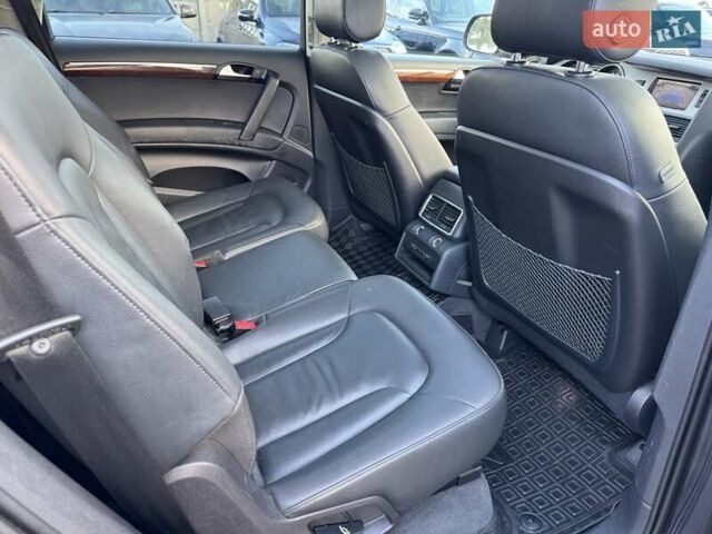 Серый Ауди Ку 7, объемом двигателя 2.97 л и пробегом 165 тыс. км за 20500 $, фото 15 на Automoto.ua