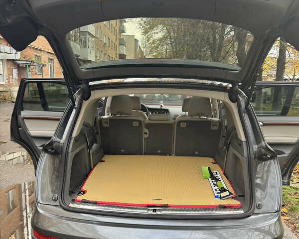 Серый Ауди Ку 7, объемом двигателя 3 л и пробегом 213 тыс. км за 13900 $, фото 10 на Automoto.ua