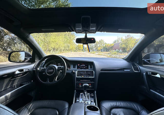 Ауди Ку 7 2014 в Днепре (Днепропетровске) на Automoto.ua Серый Ауди Ку 7, объемом двигателя 3 л и пробегом 193 тыс. км за 19999 $, фото 12 на Automoto.ua
