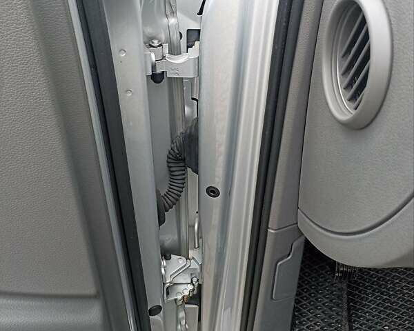 Серый Ауди Ку 7, объемом двигателя 2.97 л и пробегом 366 тыс. км за 17500 $, фото 18 на Automoto.ua