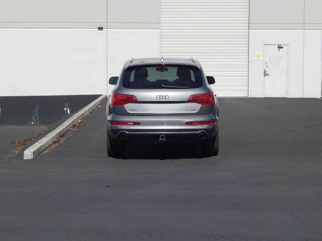 Сірий Ауді Ку 7, об'ємом двигуна 3 л та пробігом 82 тис. км за 9000 $, фото 5 на Automoto.ua