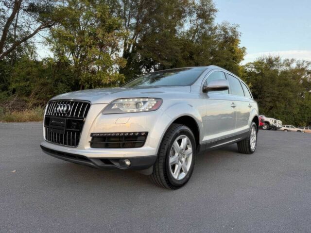 Серый Ауди Ку 7, объемом двигателя 3 л и пробегом 89 тыс. км за 7000 $, фото 1 на Automoto.ua