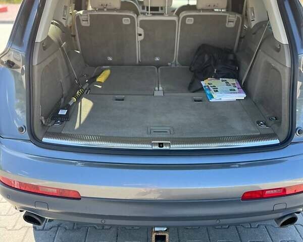 Сірий Ауді Ку 7, об'ємом двигуна 3 л та пробігом 230 тис. км за 18000 $, фото 33 на Automoto.ua