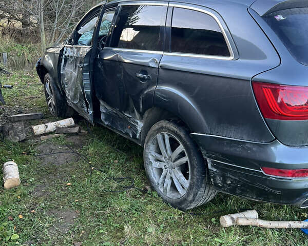 Серый Ауди Ку 7, объемом двигателя 2.97 л и пробегом 206 тыс. км за 8500 $, фото 5 на Automoto.ua