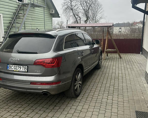 Серый Ауди Ку 7, объемом двигателя 3 л и пробегом 198 тыс. км за 13850 $, фото 3 на Automoto.ua