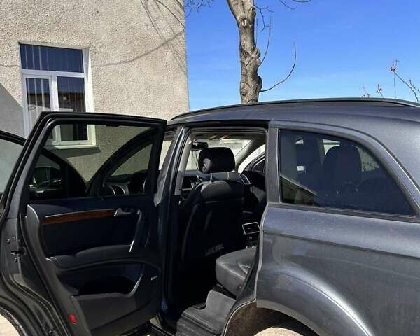 Серый Ауди Ку 7, объемом двигателя 2.97 л и пробегом 200 тыс. км за 21500 $, фото 3 на Automoto.ua