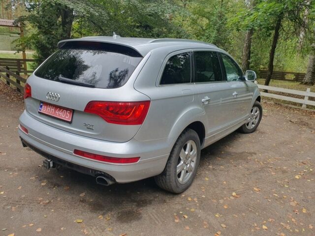 Серый Ауди Ку 7, объемом двигателя 3 л и пробегом 105 тыс. км за 13900 $, фото 2 на Automoto.ua