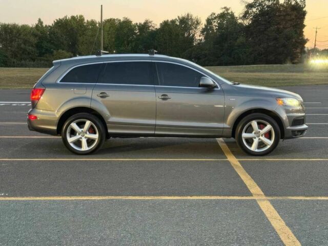 Серый Ауди Ку 7, объемом двигателя 3 л и пробегом 80 тыс. км за 10000 $, фото 3 на Automoto.ua