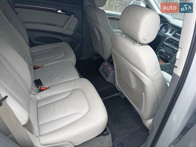 Серый Ауди Ку 7, объемом двигателя 2.97 л и пробегом 366 тыс. км за 17500 $, фото 9 на Automoto.ua