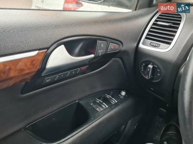 Ауди Ку 7 2014 в Тернополе на Automoto.ua Серый Ауди Ку 7, объемом двигателя 3 л и пробегом 184 тыс. км за 27000 $, фото 3 на Automoto.ua