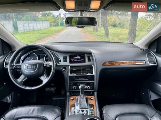 Сірий Ауді Ку 7, об'ємом двигуна 3 л та пробігом 183 тис. км за 12999 $, фото 21 на Automoto.ua