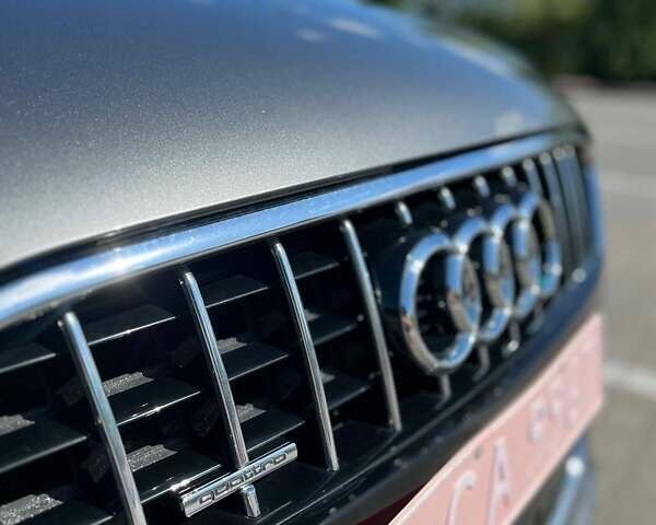 Сірий Ауді Ку 7, об'ємом двигуна 3 л та пробігом 230 тис. км за 18000 $, фото 14 на Automoto.ua