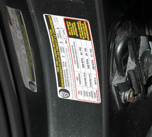 Сірий Ауді Ку 7, об'ємом двигуна 3 л та пробігом 193 тис. км за 16500 $, фото 48 на Automoto.ua