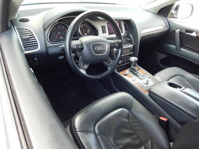 Сірий Ауді Ку 7, об'ємом двигуна 3 л та пробігом 82 тис. км за 9000 $, фото 9 на Automoto.ua