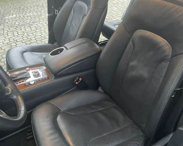 Серый Ауди Ку 7, объемом двигателя 2.97 л и пробегом 226 тыс. км за 23500 $, фото 20 на Automoto.ua