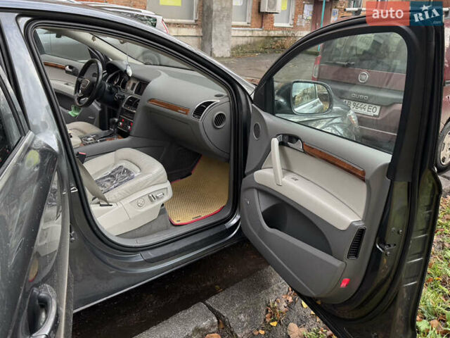 Серый Ауди Ку 7, объемом двигателя 3 л и пробегом 213 тыс. км за 13900 $, фото 12 на Automoto.ua