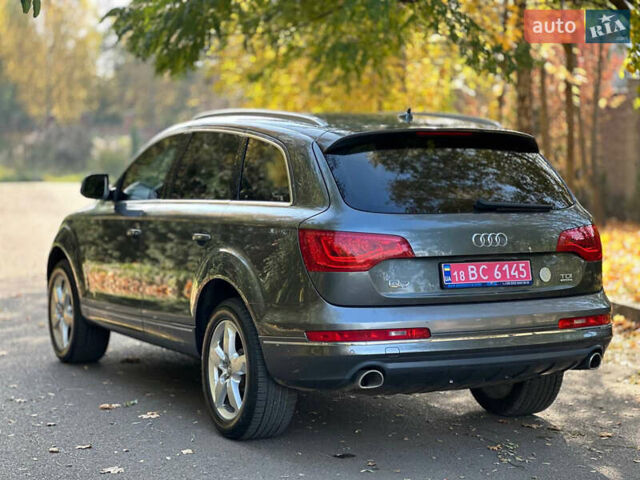 Серый Ауди Ку 7, объемом двигателя 2.97 л и пробегом 275 тыс. км за 15800 $, фото 1 на Automoto.ua