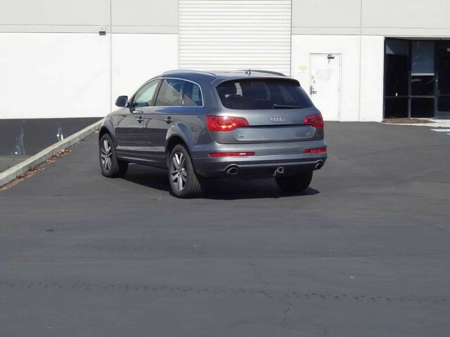 Сірий Ауді Ку 7, об'ємом двигуна 3 л та пробігом 82 тис. км за 9000 $, фото 4 на Automoto.ua