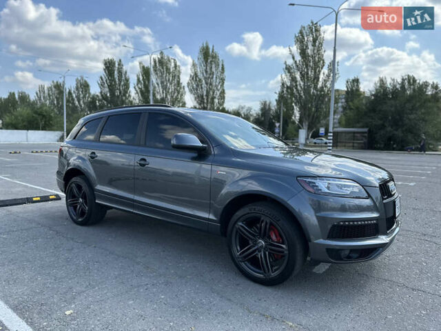 Сірий Ауді Ку 7, об'ємом двигуна 3 л та пробігом 171 тис. км за 24900 $, фото 2 на Automoto.ua