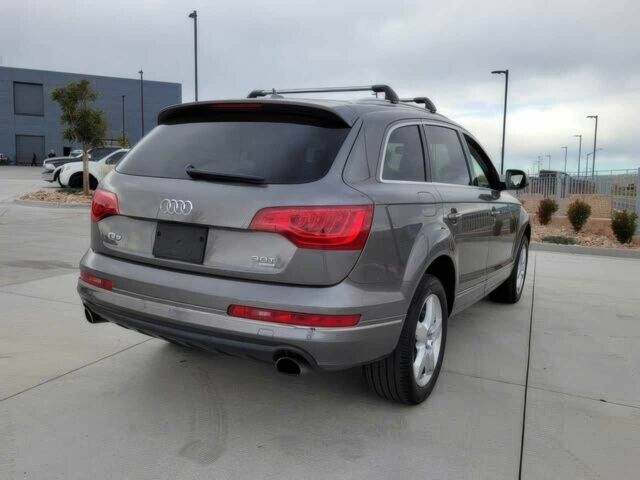 Серый Ауди Ку 7, объемом двигателя 3 л и пробегом 84 тыс. км за 14800 $, фото 4 на Automoto.ua