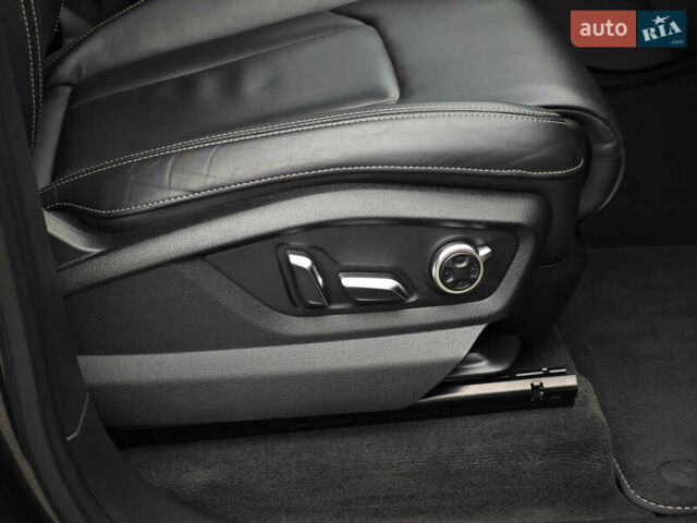 Сірий Ауді Ку 7, об'ємом двигуна 2.97 л та пробігом 184 тис. км за 46900 $, фото 91 на Automoto.ua