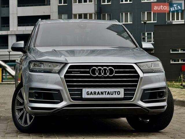 Серый Ауди Ку 7, объемом двигателя 3 л и пробегом 415 тыс. км за 24999 $, фото 20 на Automoto.ua